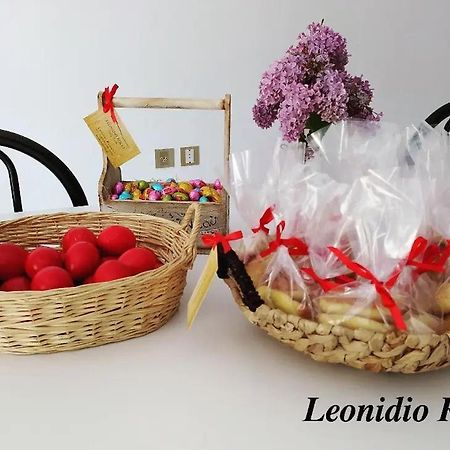Leonidio Rocks Bed and Breakfast Eksteriør billede